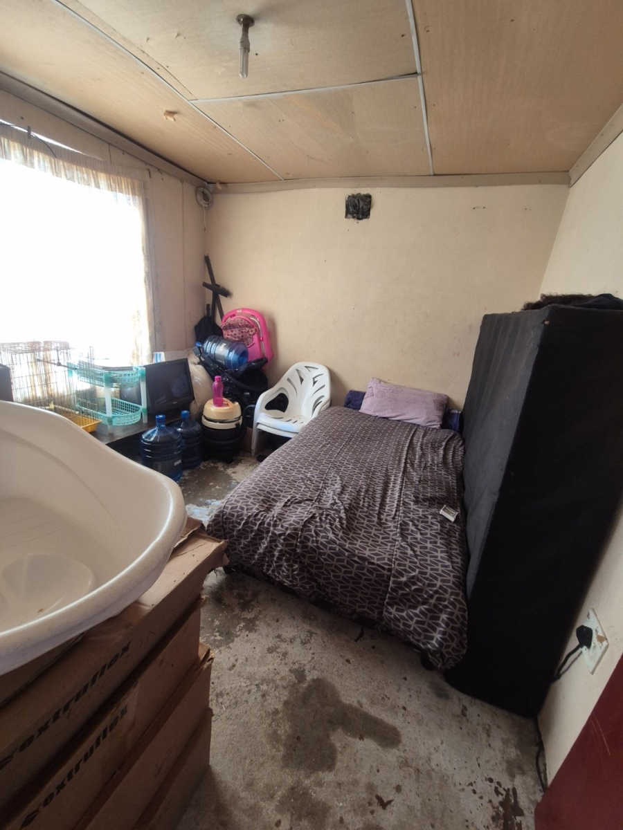 2 Bedroom Property for Sale in Kwazakhele Eastern Cape